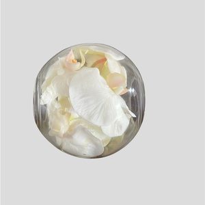 White orchid floral decor in a crosswinds 6” vase